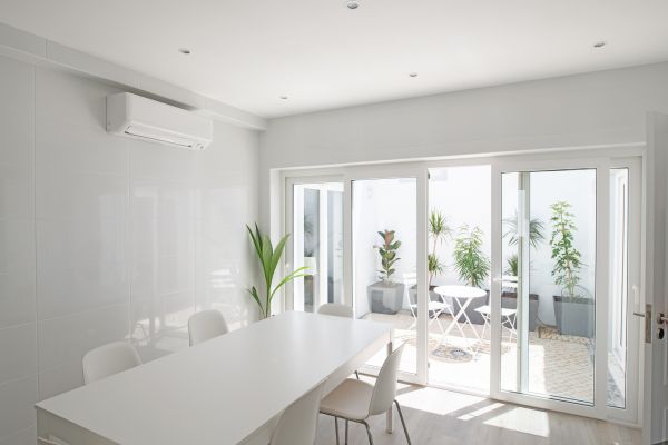 Sliding Door Glass Repair